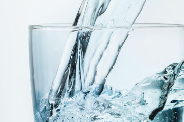 2caratterustiche 358x238