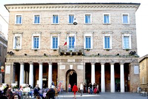 palazzo del collegio raffaello